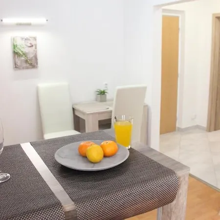 Lejlighed Luxury In The Heart Of